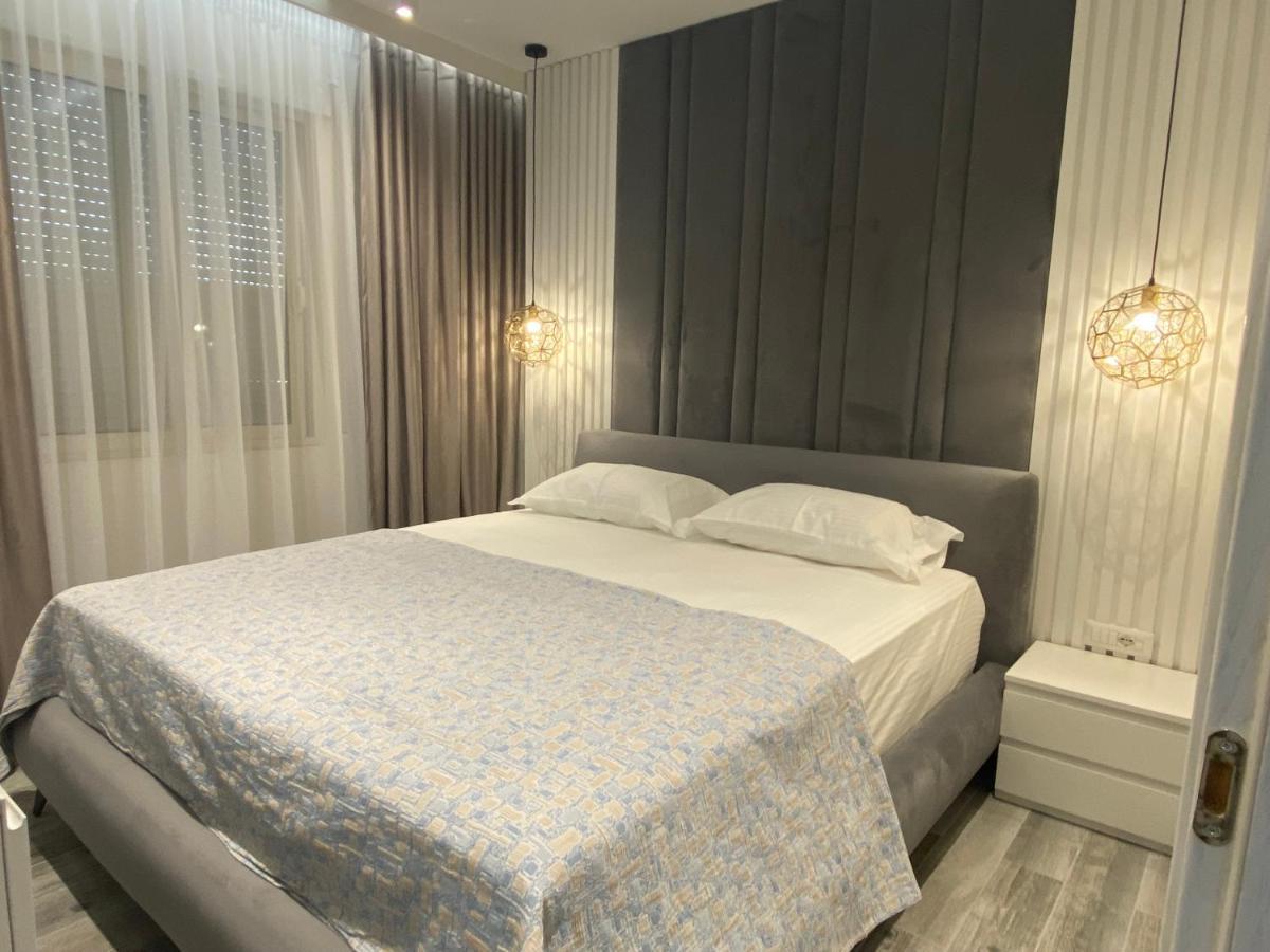 Luxury Seaview Vlora Flat Free Parking Lejlighed Eksteriør billede