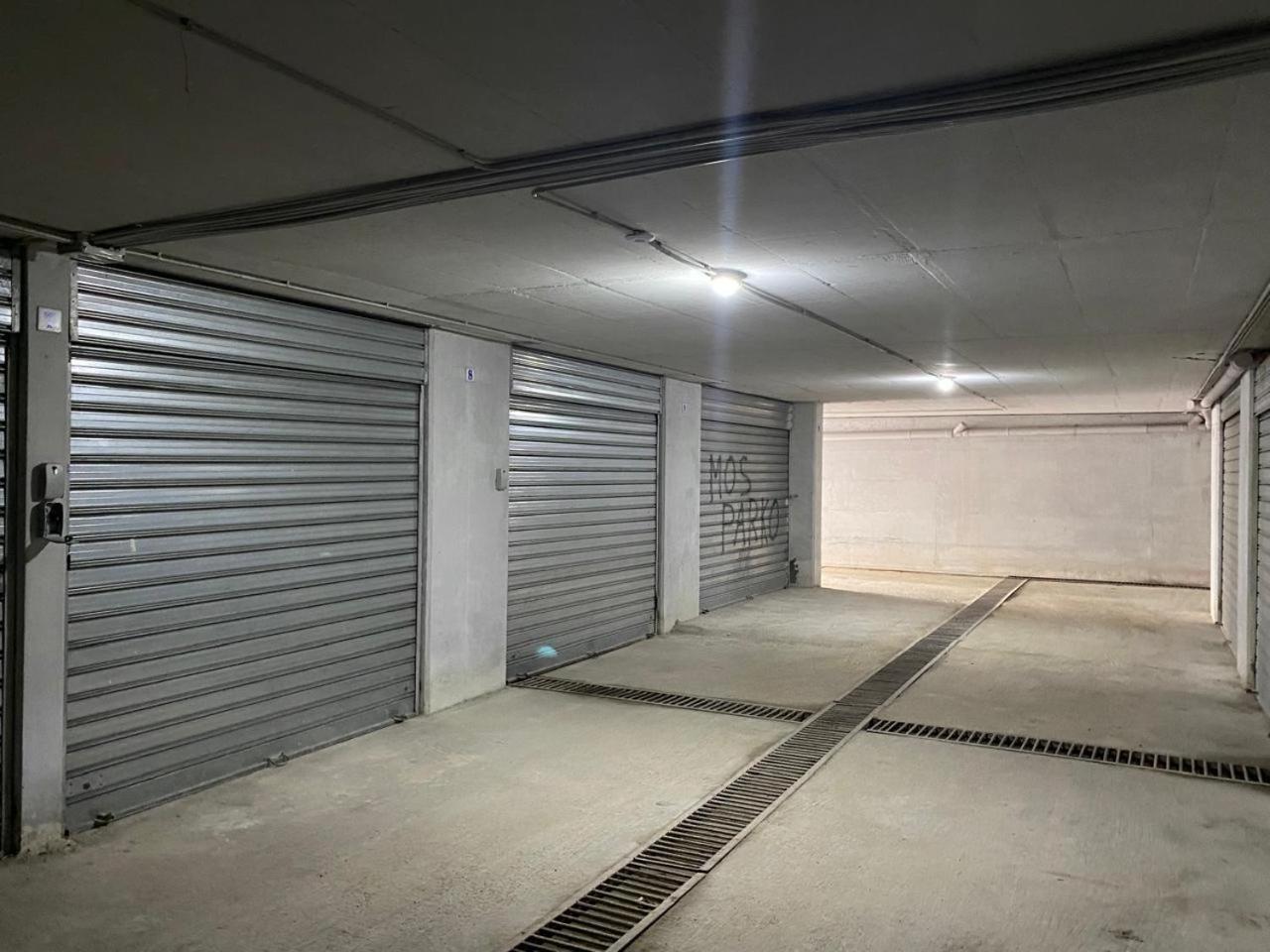 Luxury Seaview Vlora Flat Free Parking Lejlighed Eksteriør billede